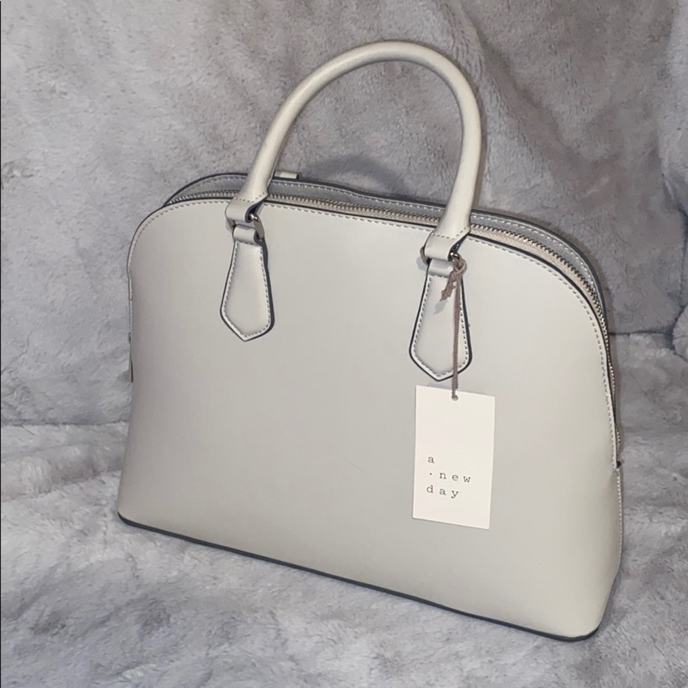 Cute Purse !